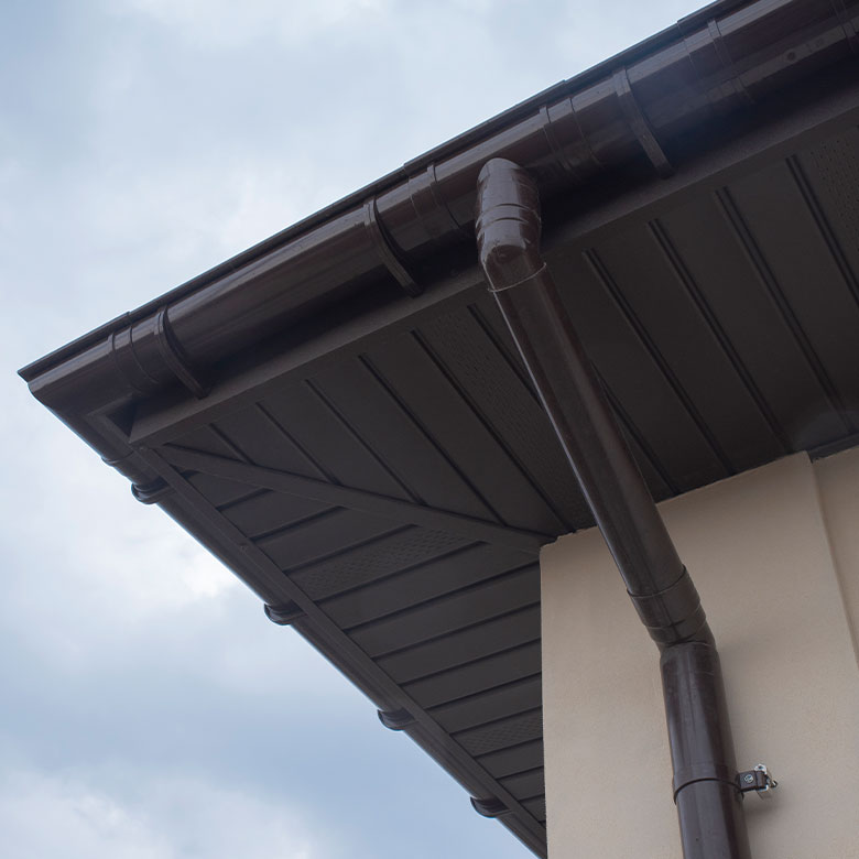 Gutters & downspouts installation and replacement by Braemar Construction