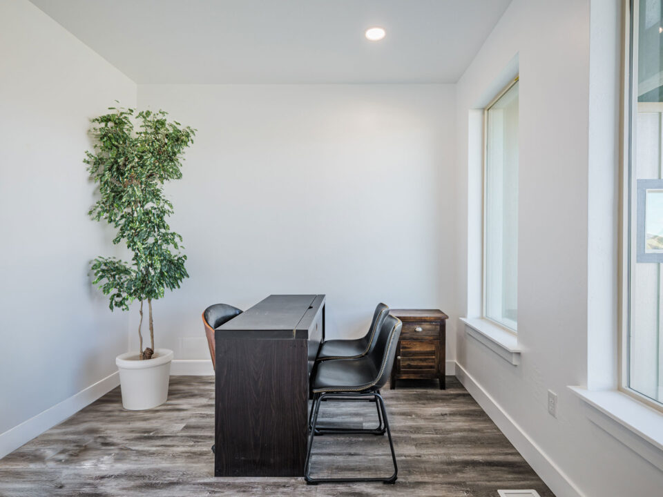 Home office space new home construction Elko Nevada Braemar