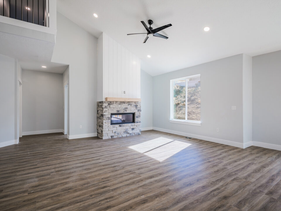 New home construction multipurpose rooms Elko Winnemucca Nevada Braemar